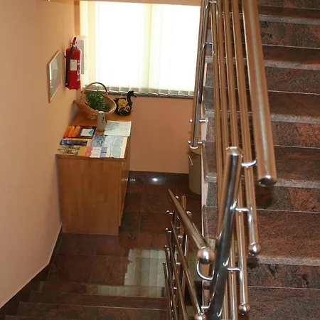 Rados Apartament *