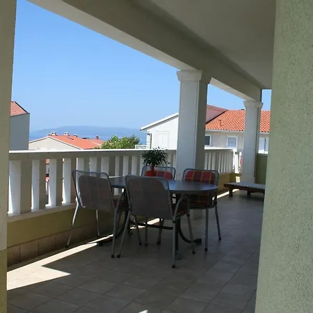 Rados Apartament Makarska