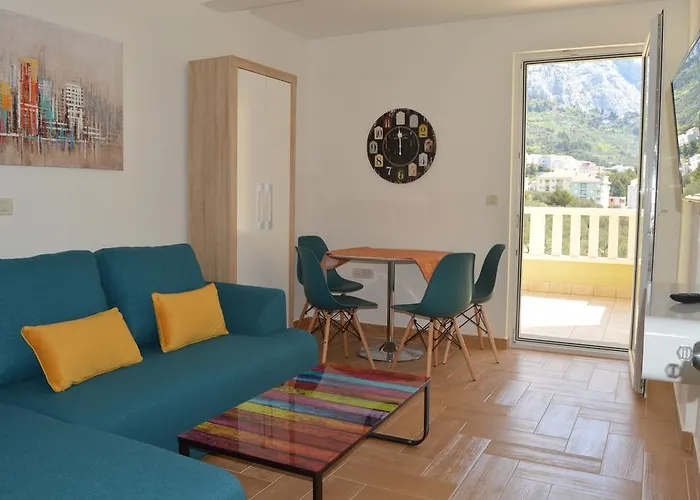 Rados شقة ماكارسكا